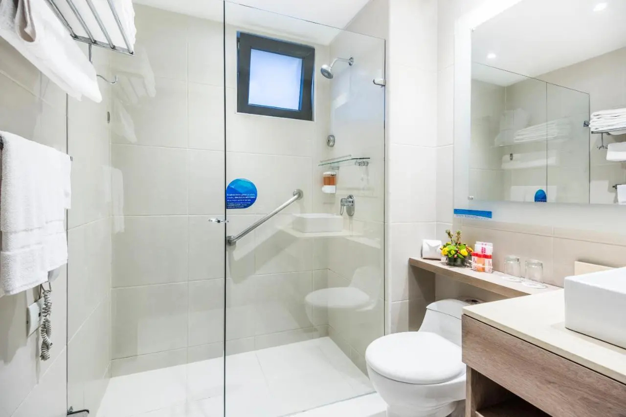 Photo - Hotel Rosales Plaza