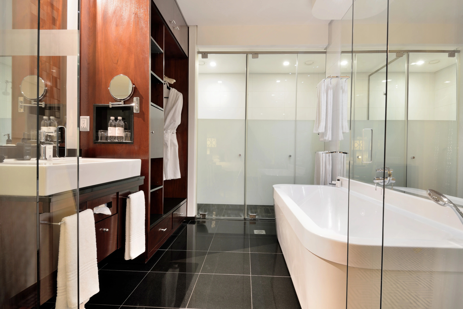 Foto - DAVINCI Suites
