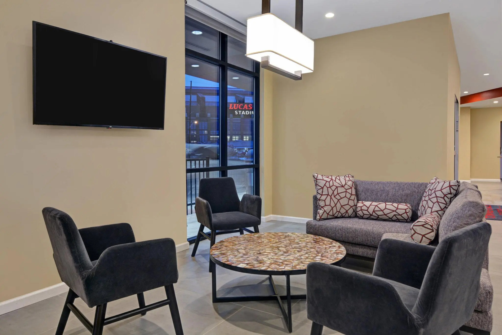 Photo - TownePlace Suites by Marriott Indianapolis Downtown