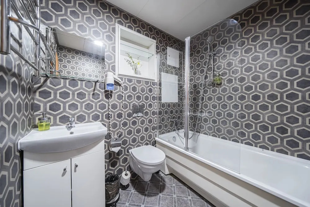 Photo - Station Self Check-in Apartments - Lollo Stay