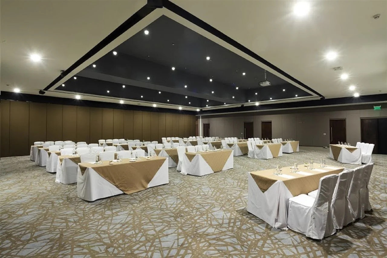 Photo - Courtyard by Marriott Santiago Airport