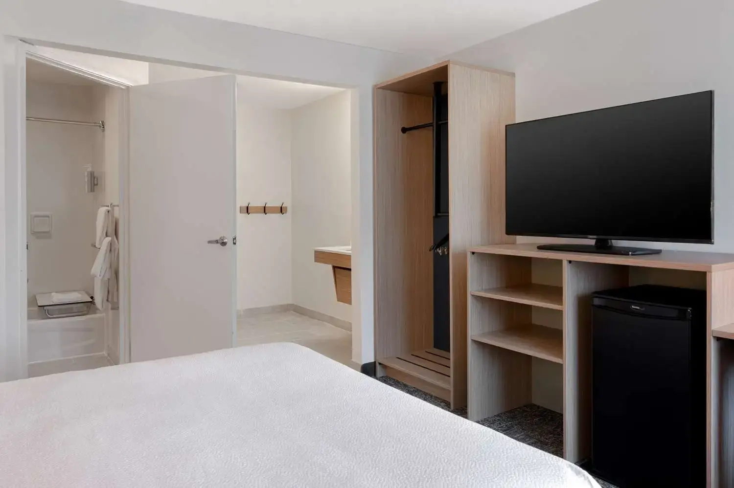 Foto - Spark by Hilton Savannah Midtown