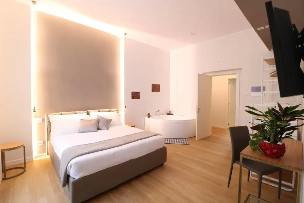 Photo - Rome Vatican Suite