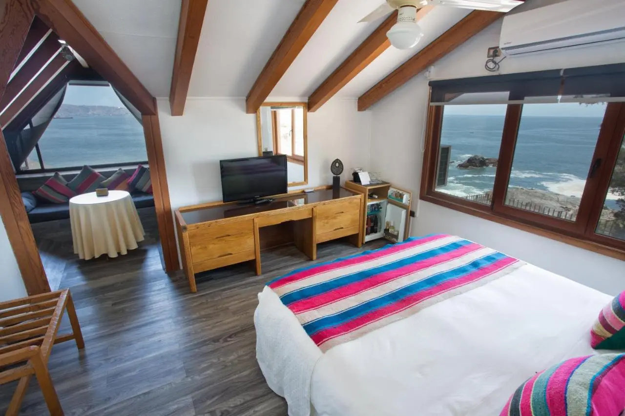 Photo - Hotel Oceanic