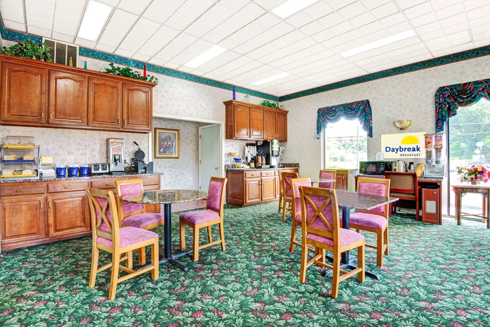 Foto - Super 8 by Wyndham Nashville Near Downtown / I-40