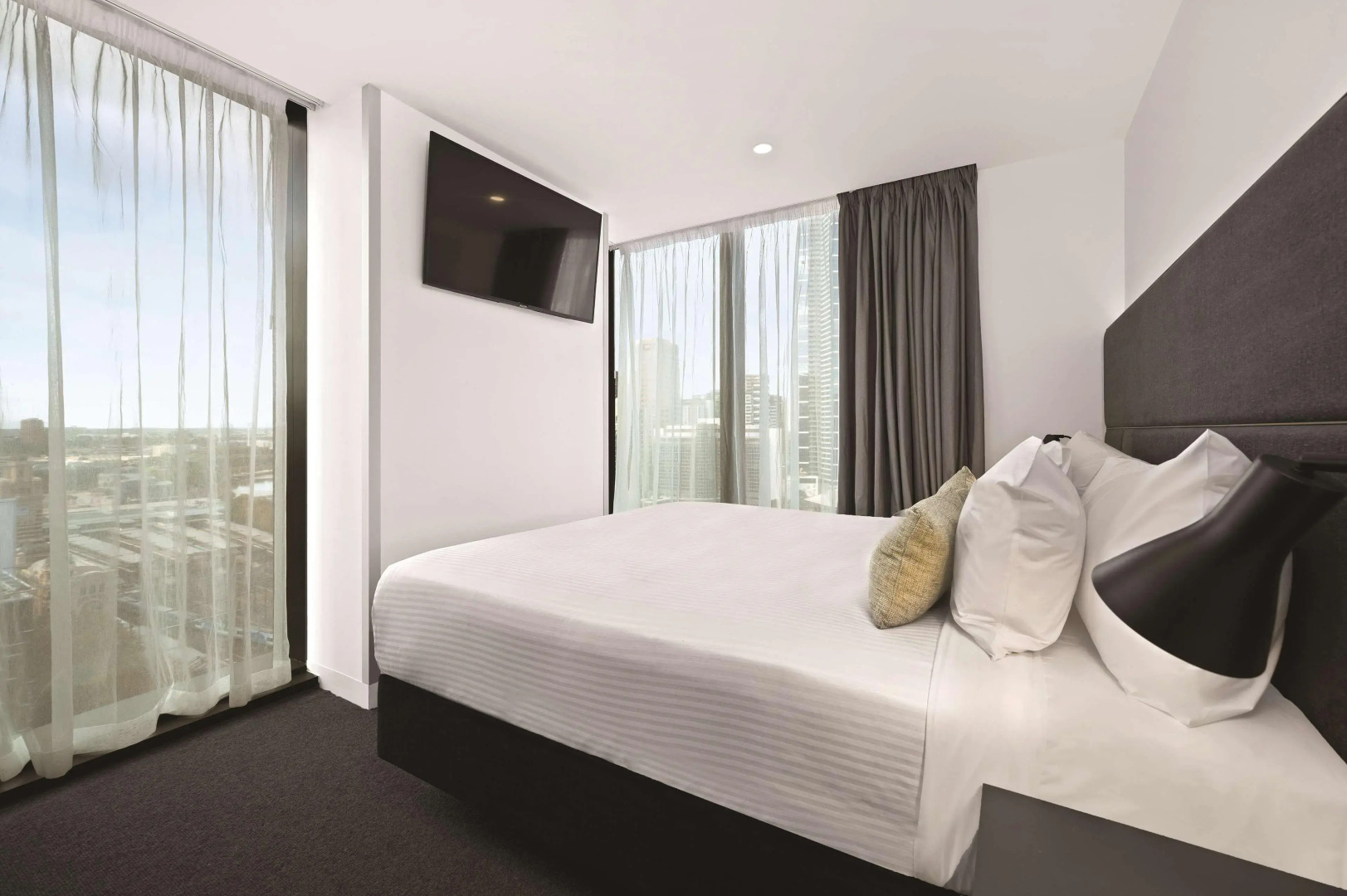 Photo - Vibe Hotel Melbourne