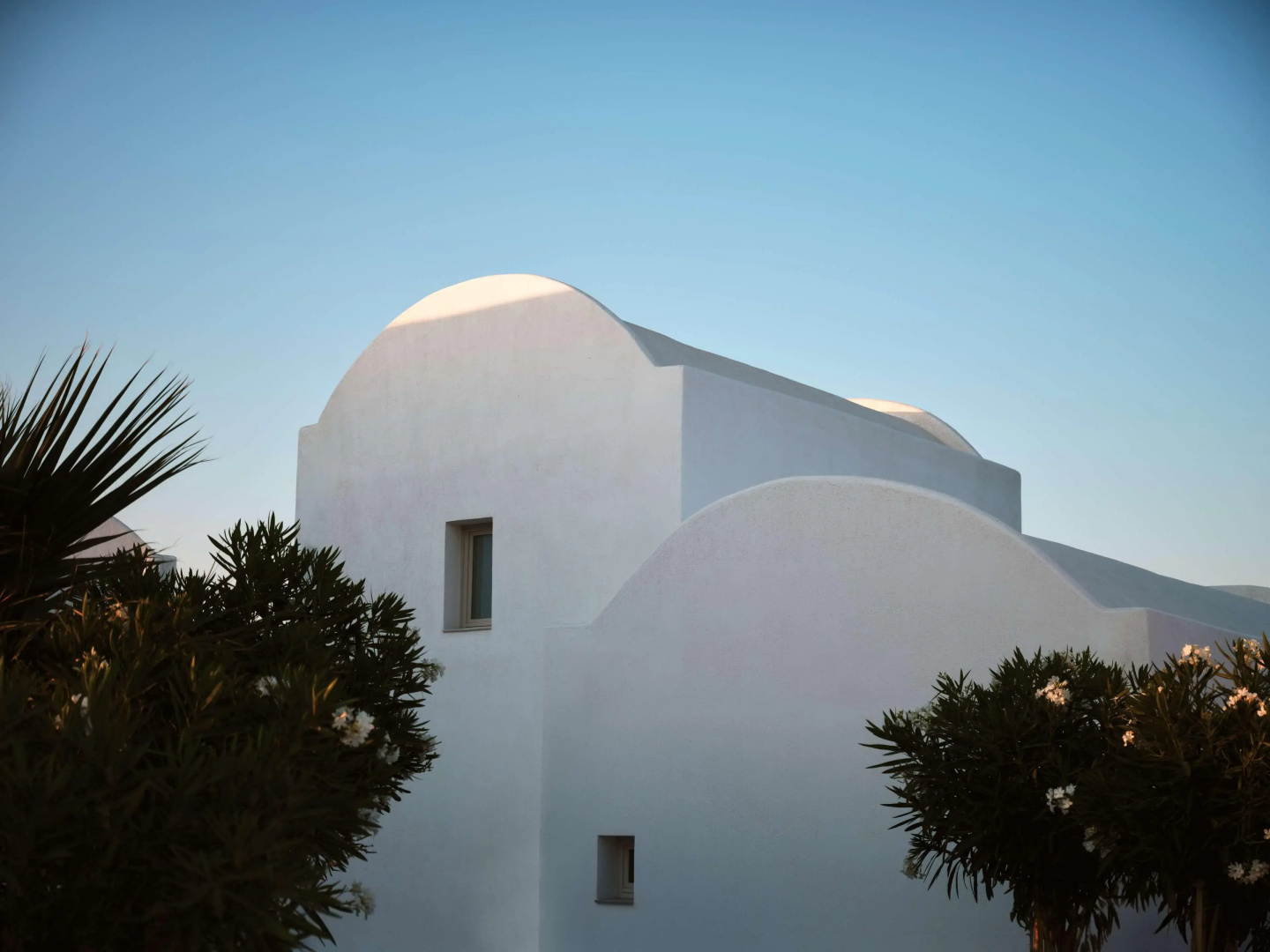 Foto - Sea Breeze Santorini Beach Resort, Curio Collection Hilton