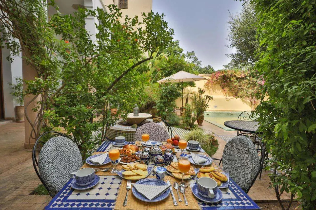 Foto - Ryad Mabrouka