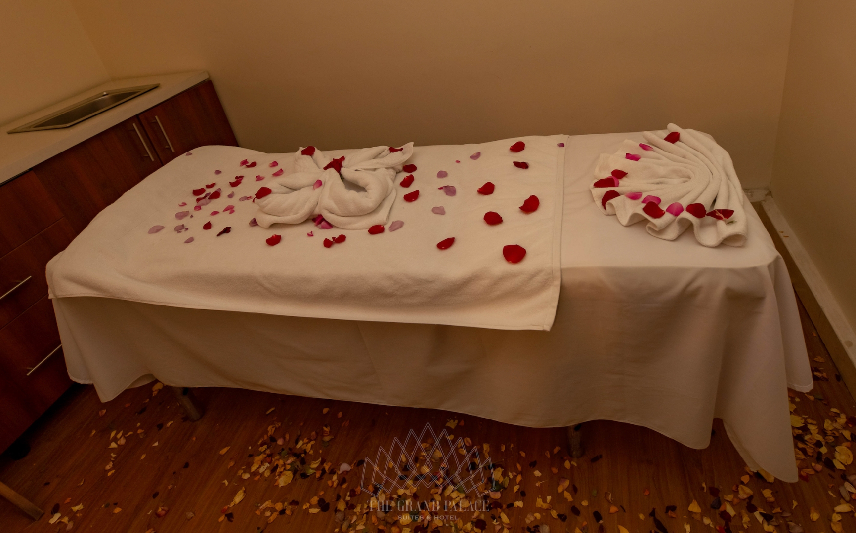 Photo - The Grand Palace Hotel