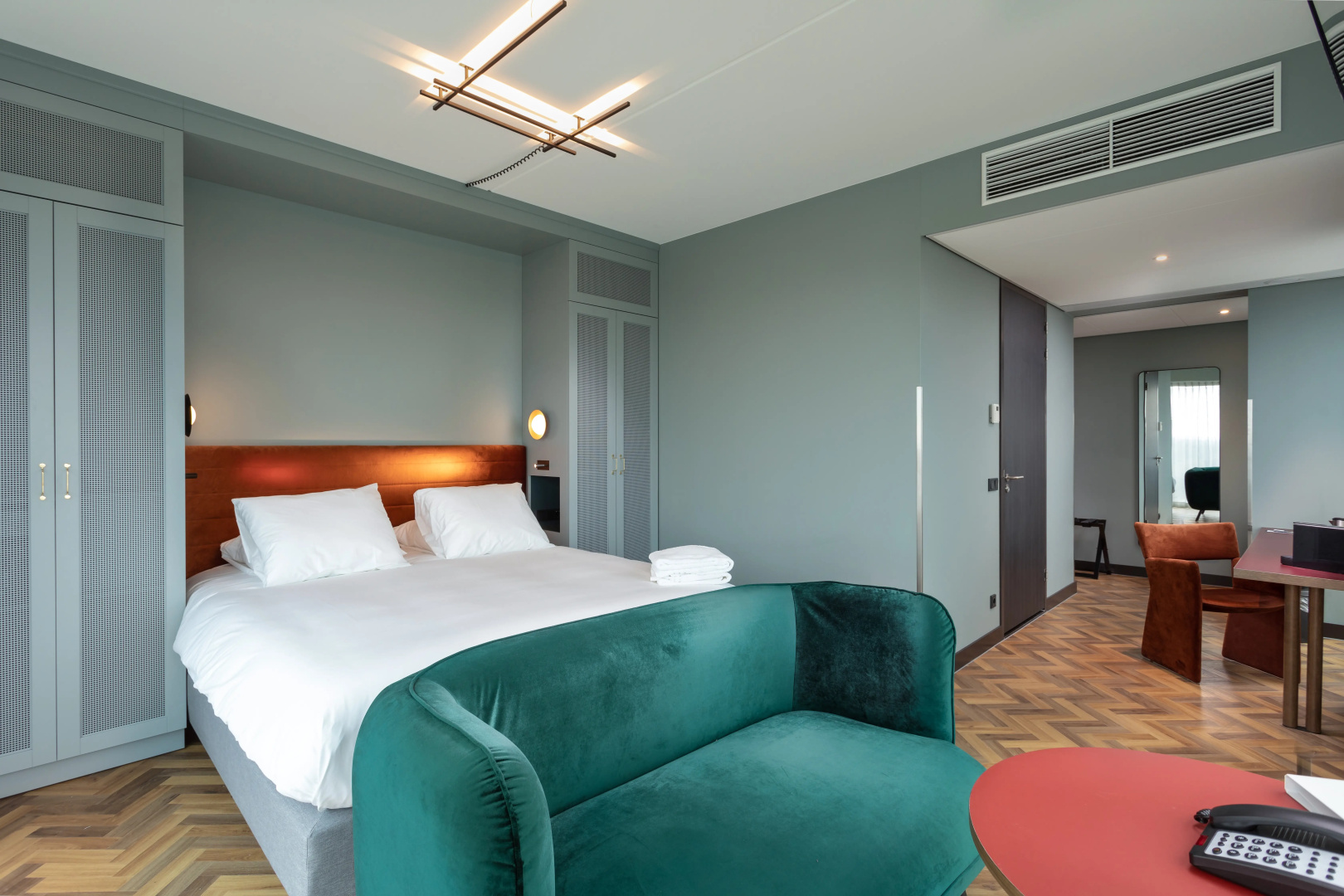 Photo - Olympic Hotel
