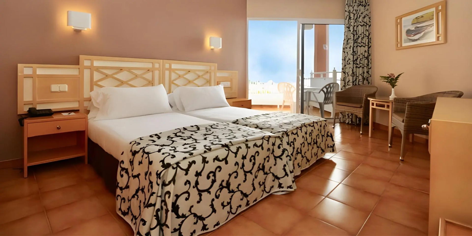 Photo - Hotel Puerto Palace