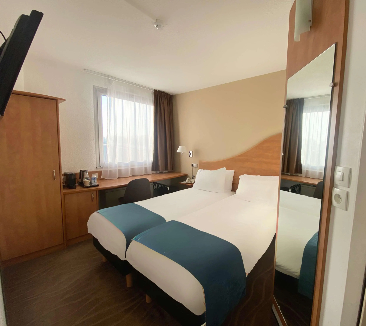 Photo - Sure Hotel by Best Western Bordeaux Lac