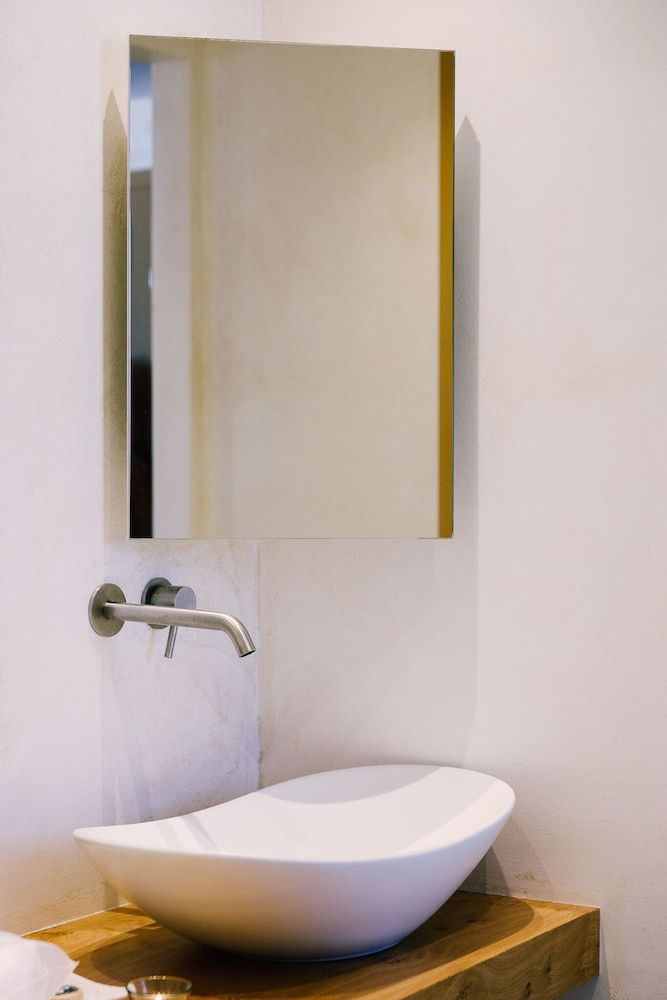 Photo - Opalia Suites