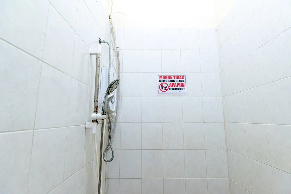 Photo - RedDoorz near Kelapa Gading