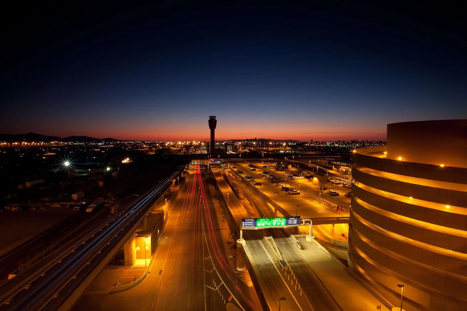 Foto - Hilton Phoenix Airport