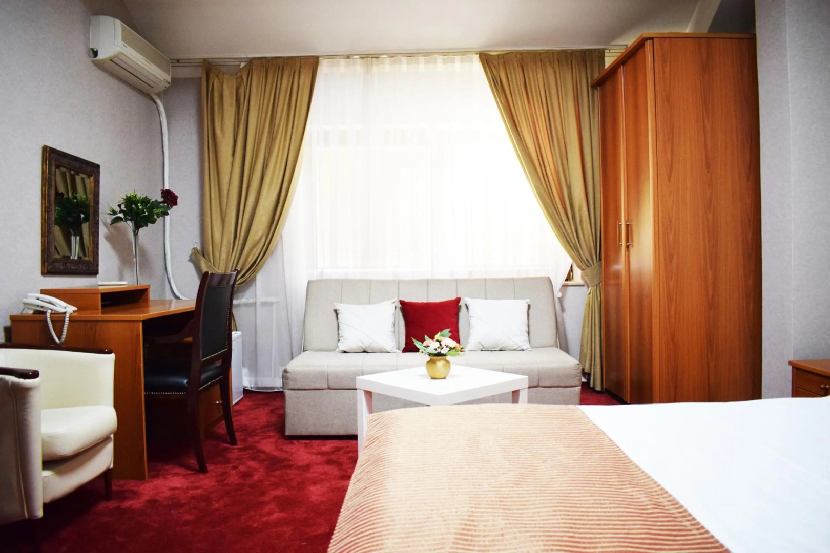 Foto - Hotel Aristocrat & Fish Restaurant
