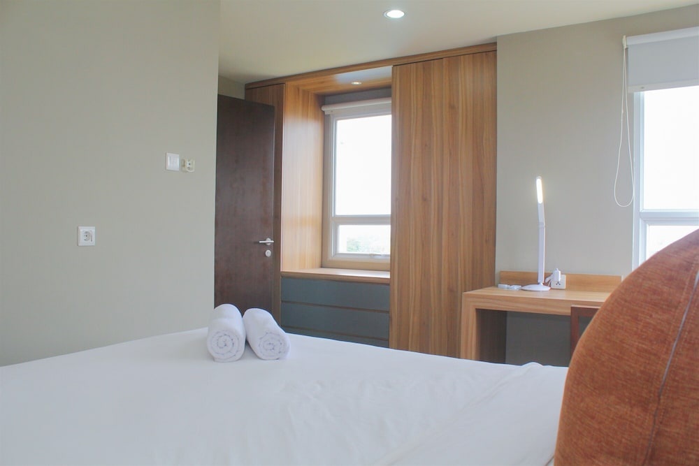 Wonderful 1Br Apartment At Mustika Golf Residence