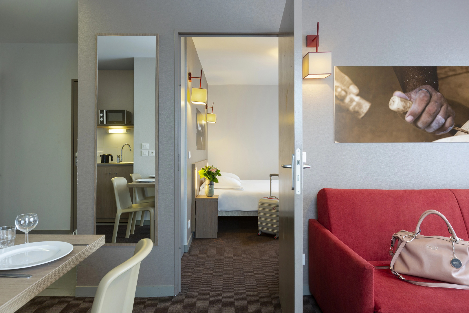 Foto - Nehô Suites Porte de Genève - Gare Annemasse