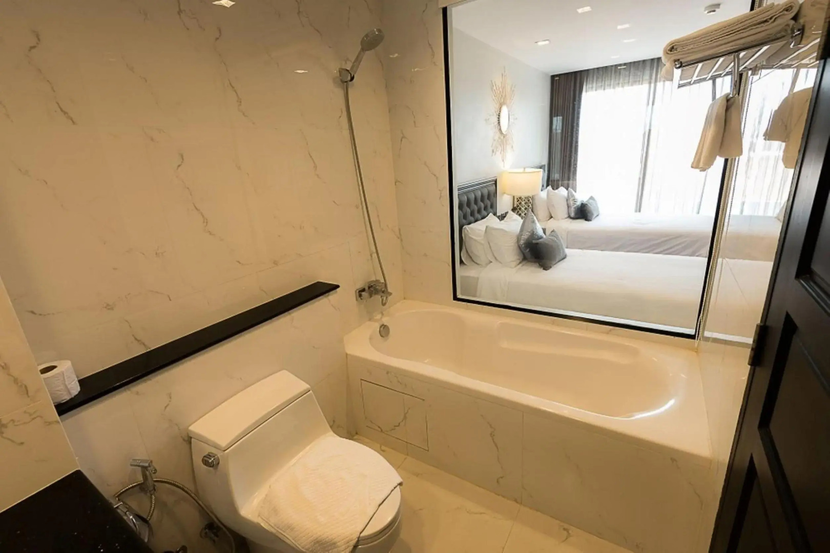 Foto - SN Connx - SHA Plus