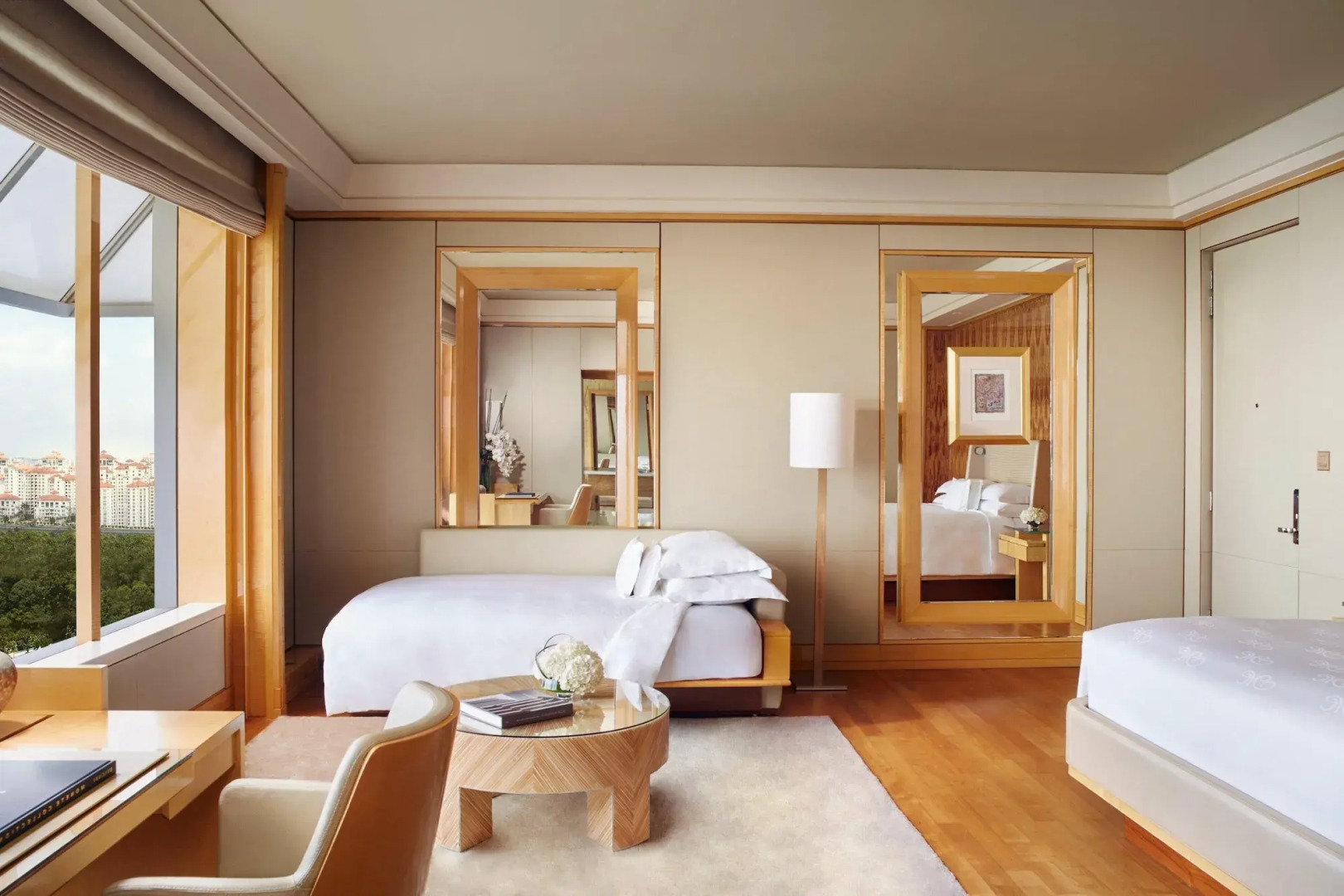 Photo - The Ritz-Carlton, Millenia Singapore