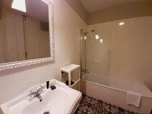 Photo - Lumine Luxury Suites by gaiarooms