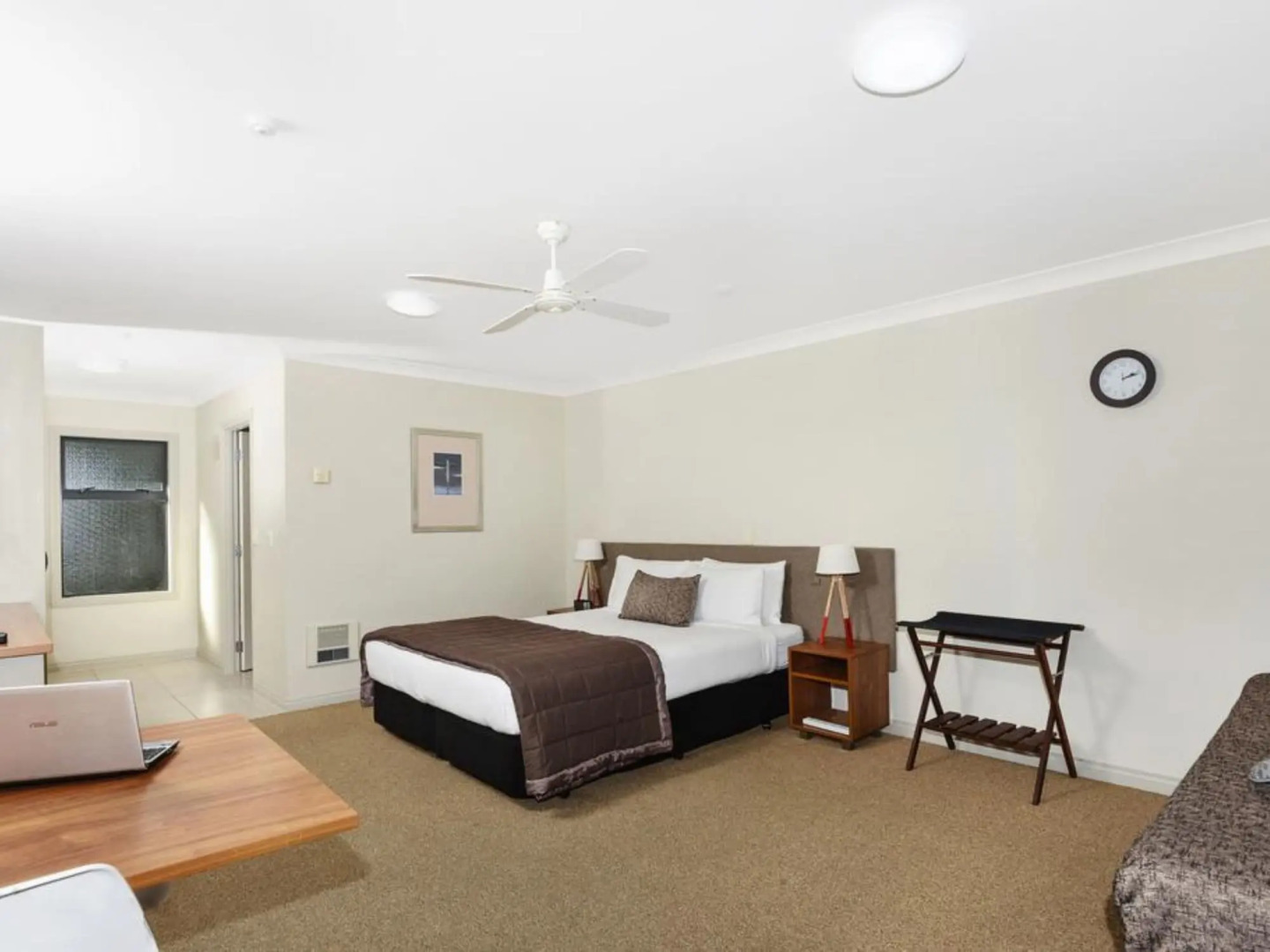 Photo - Whangaparaoa Lodge