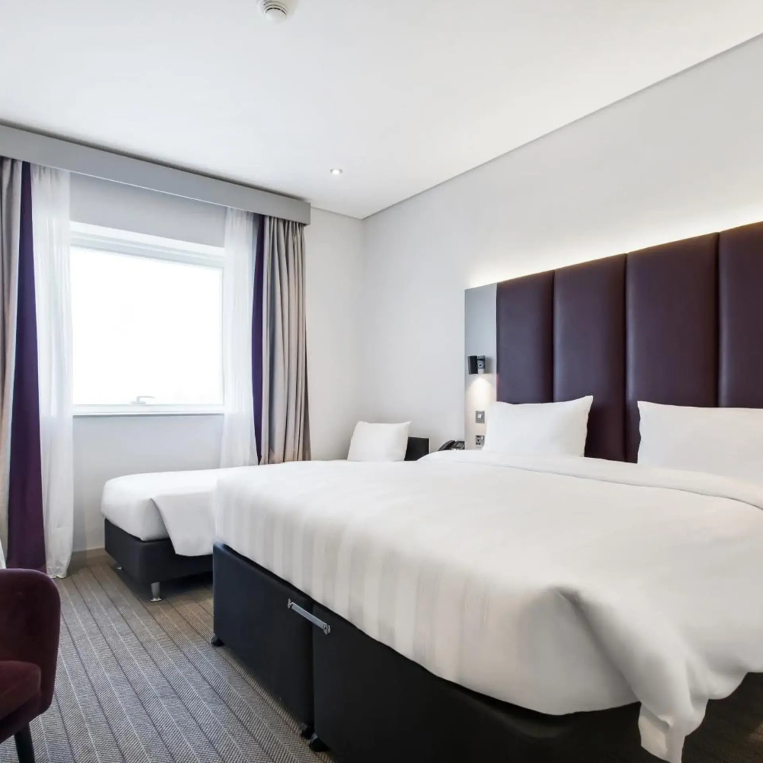 Photo - Premier Inn Dubai International Airport - An Emirates Group Company
