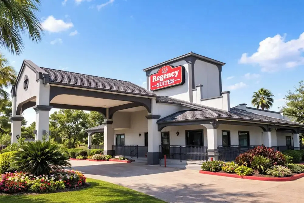 Foto - Hotel O Regency Suites Houston - IAH Beltway 8