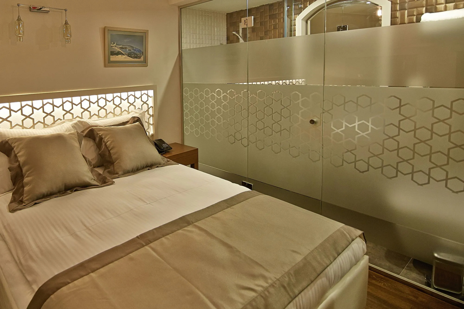 Photo - Arart Hotel