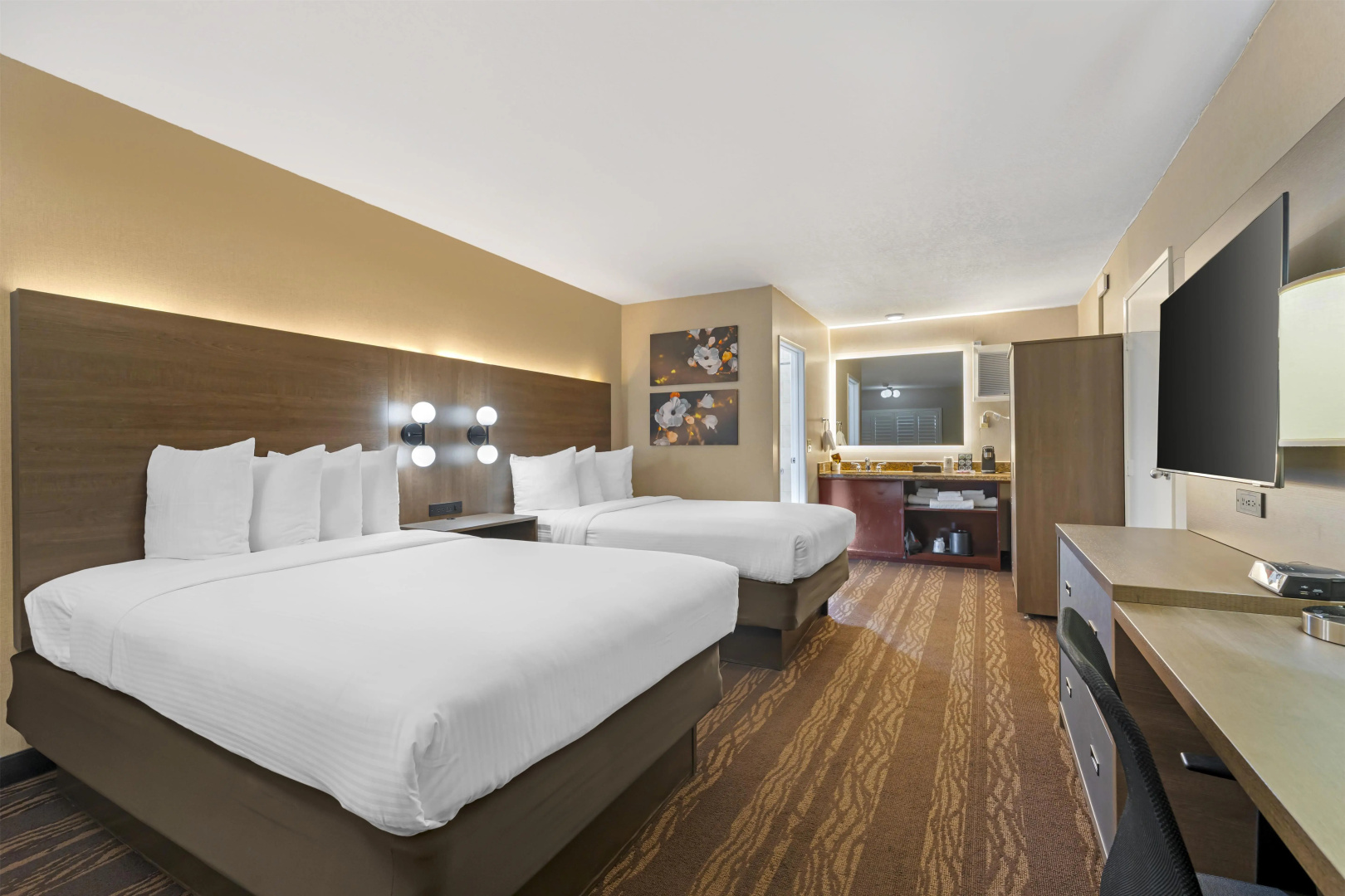 Photo - Best Western Plus Stovall's Inn