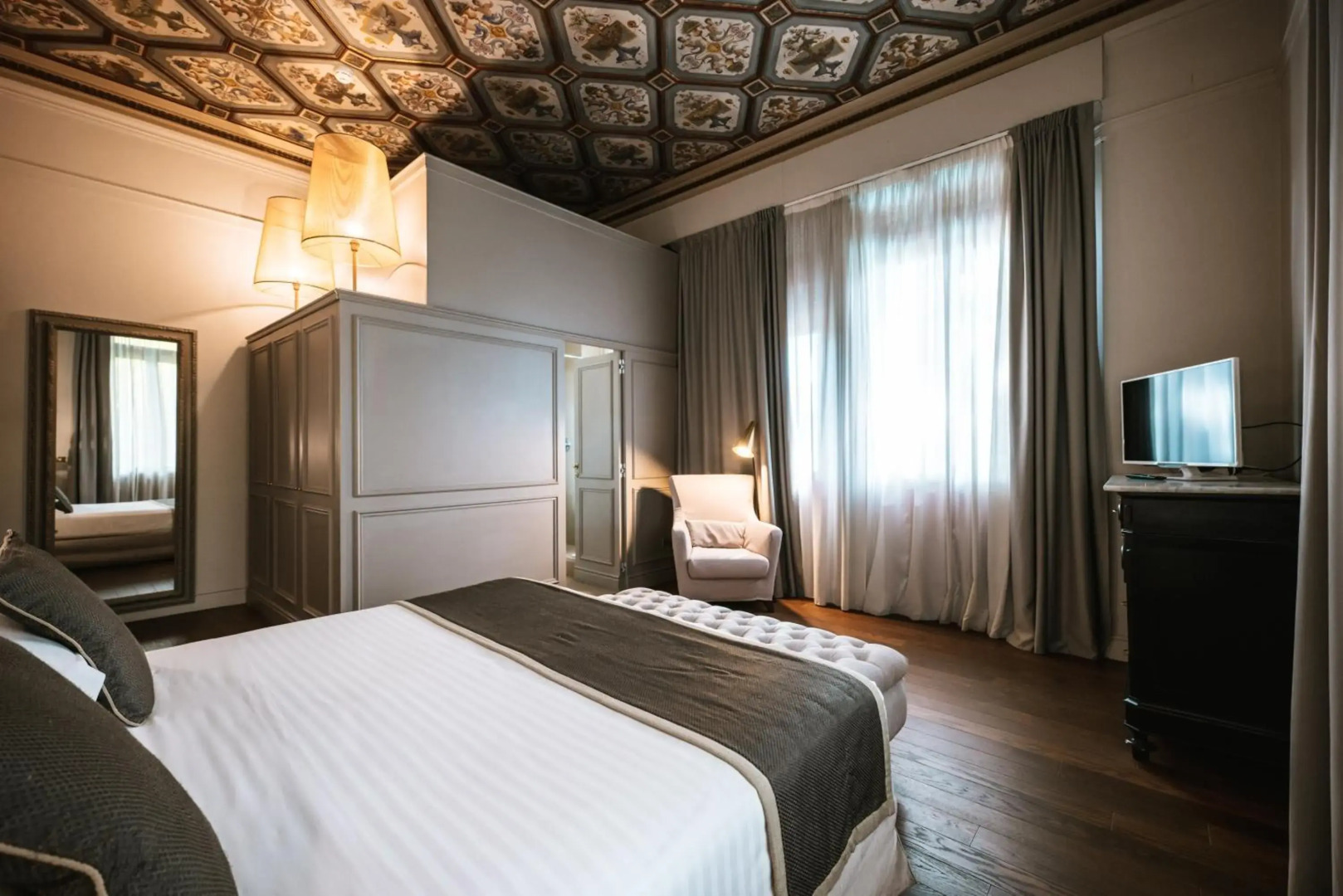 Foto - Hotel De La Ville