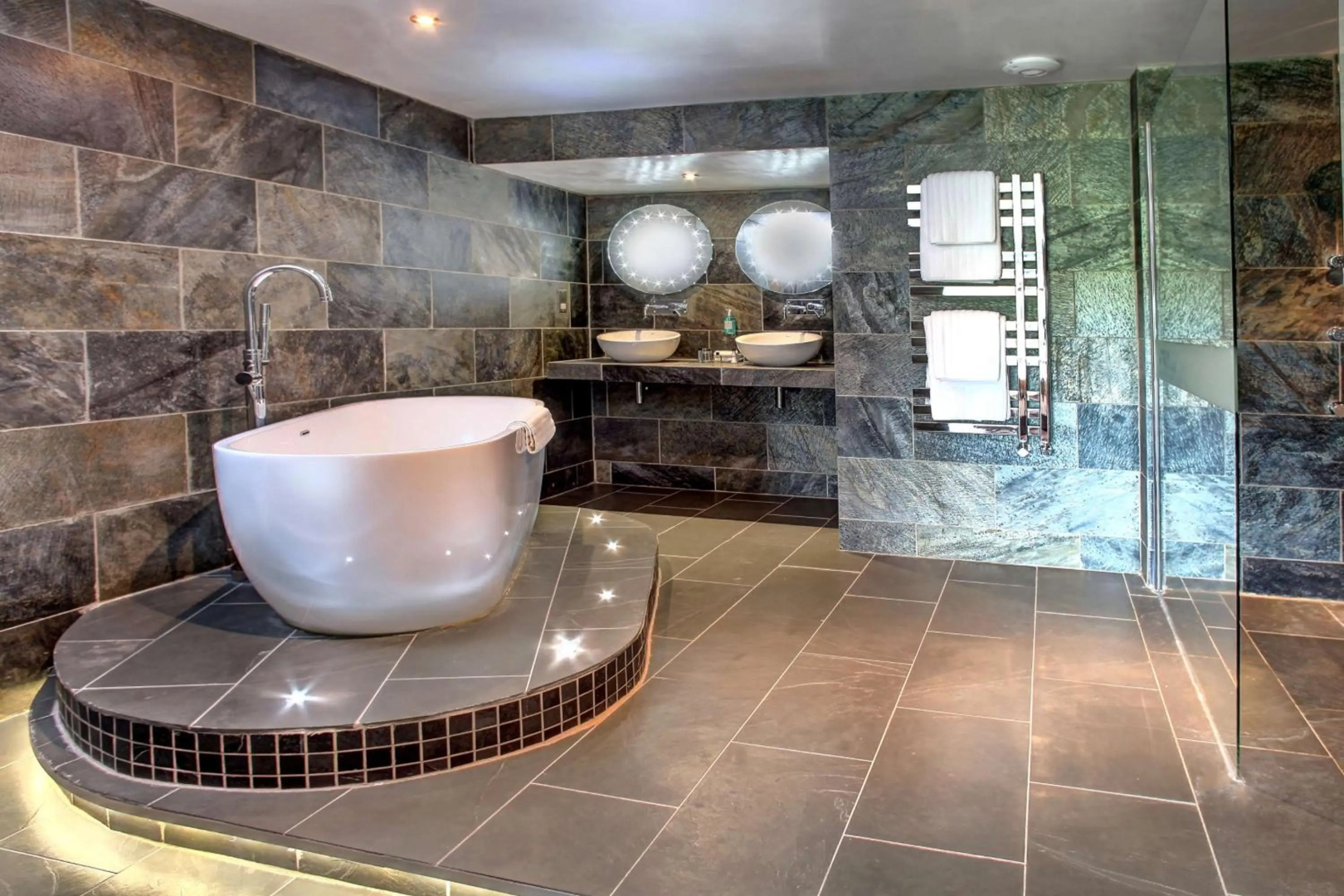 Photo - Best Western Plus Centurion Hotel