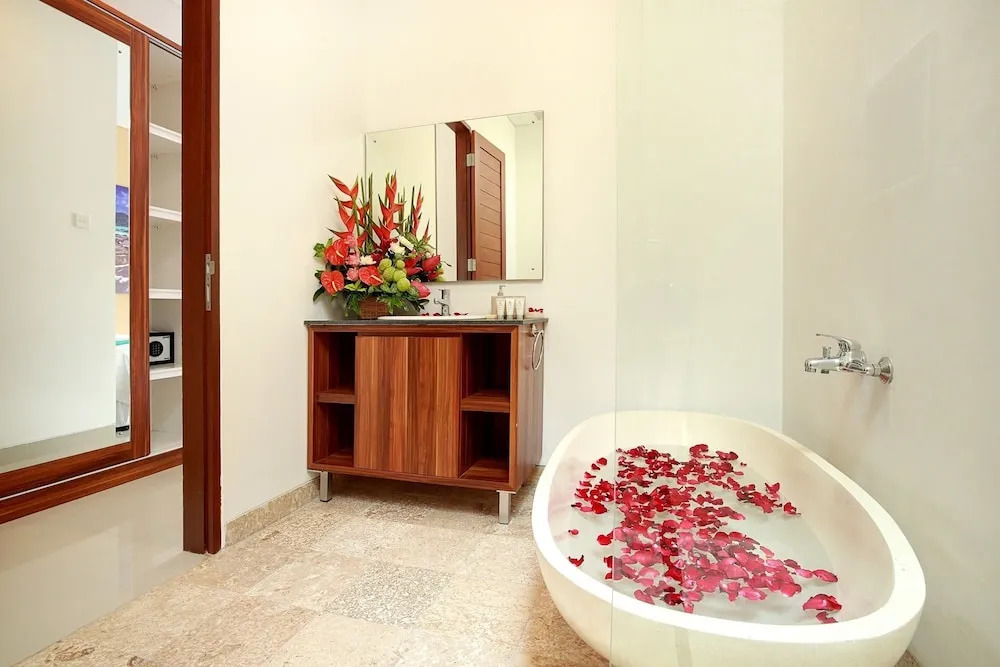 Foto - Lucia Villa Seminyak Beachside By Bali Asia Villa