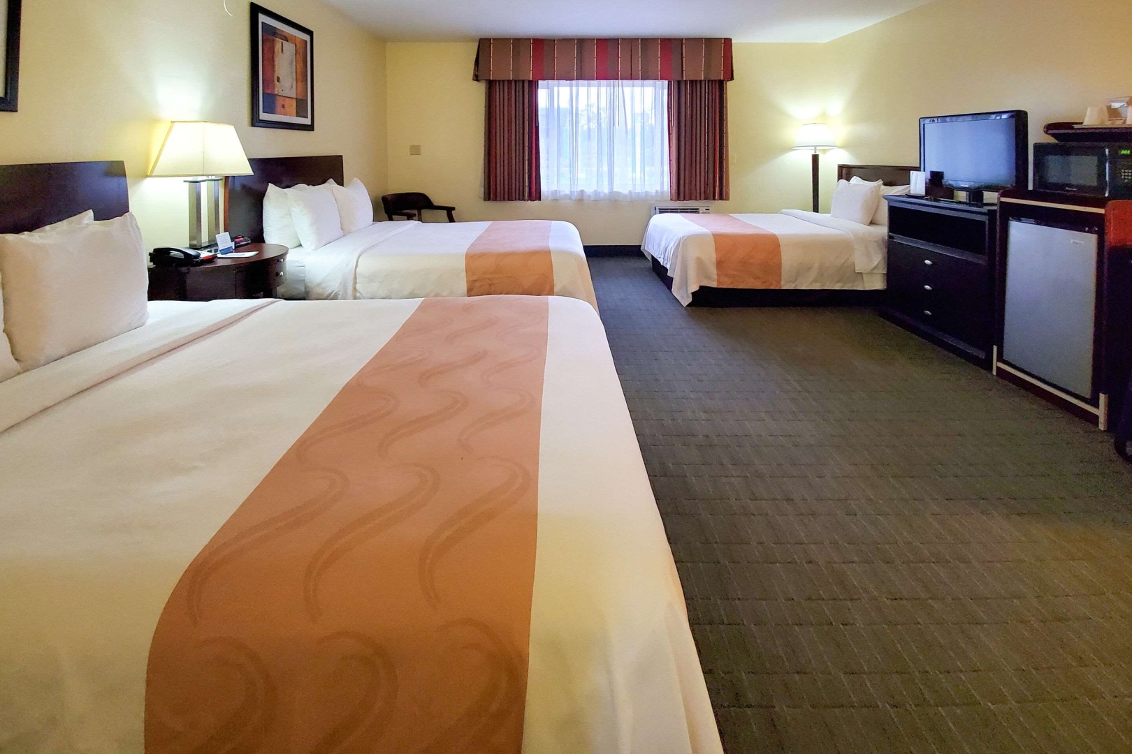 Photo - Quality Inn & Suites Anaheim at the Park