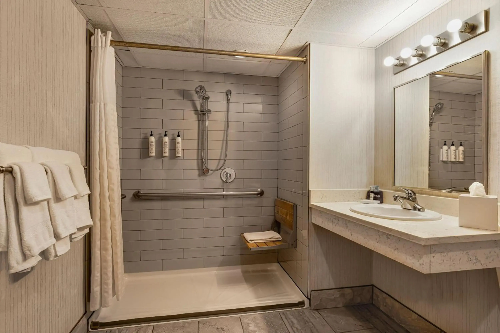 Foto - Delta Hotels by Marriott Nashville Airport