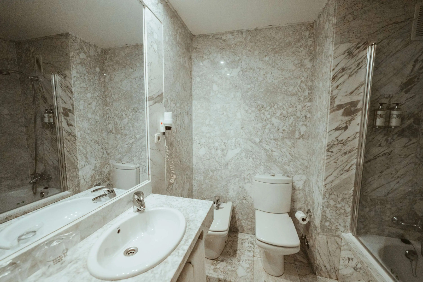 Foto - Barceló León Conde Luna