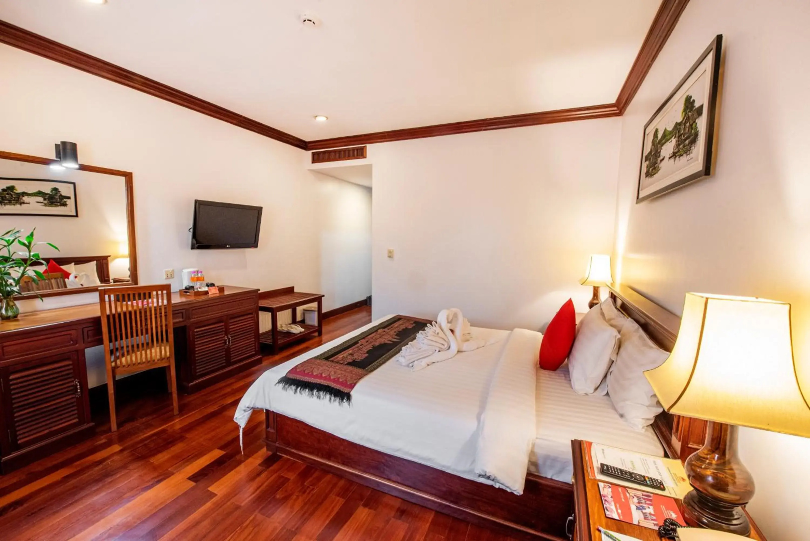 Photo - The Suite By Royal Crown Hotel
