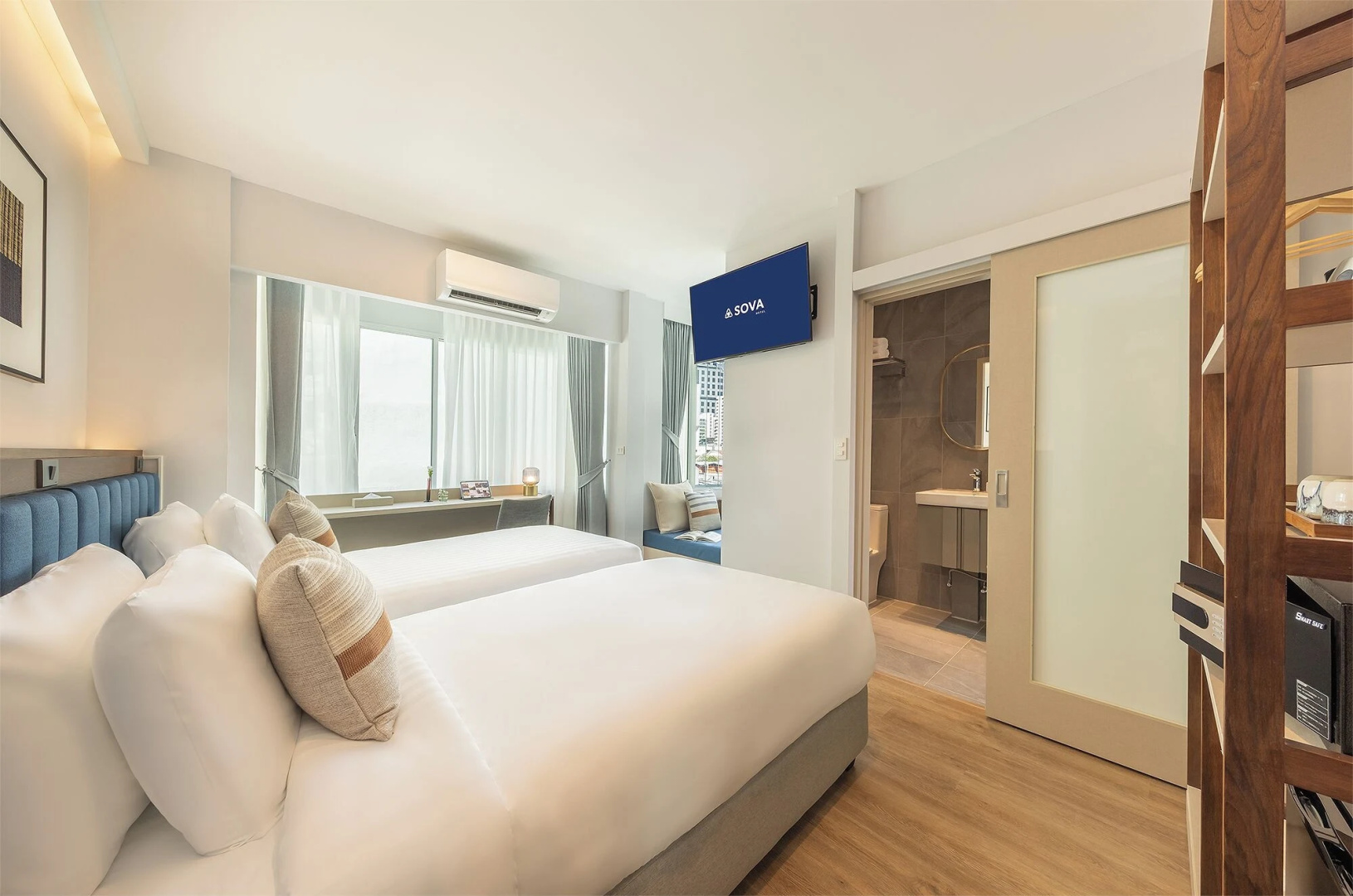 Photo - Sova Hotel Bangkok