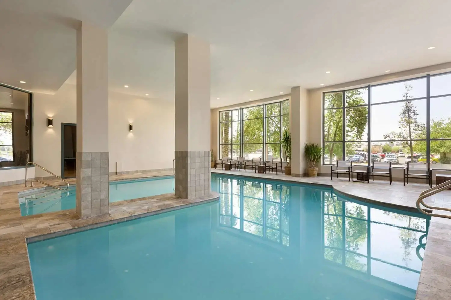 Photo - Embassy Suites by Hilton Phoenix Downtown North