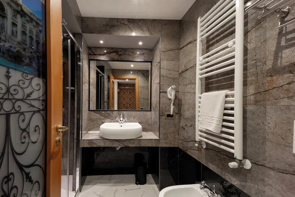 Photo - Dimora Cardinal Moroni