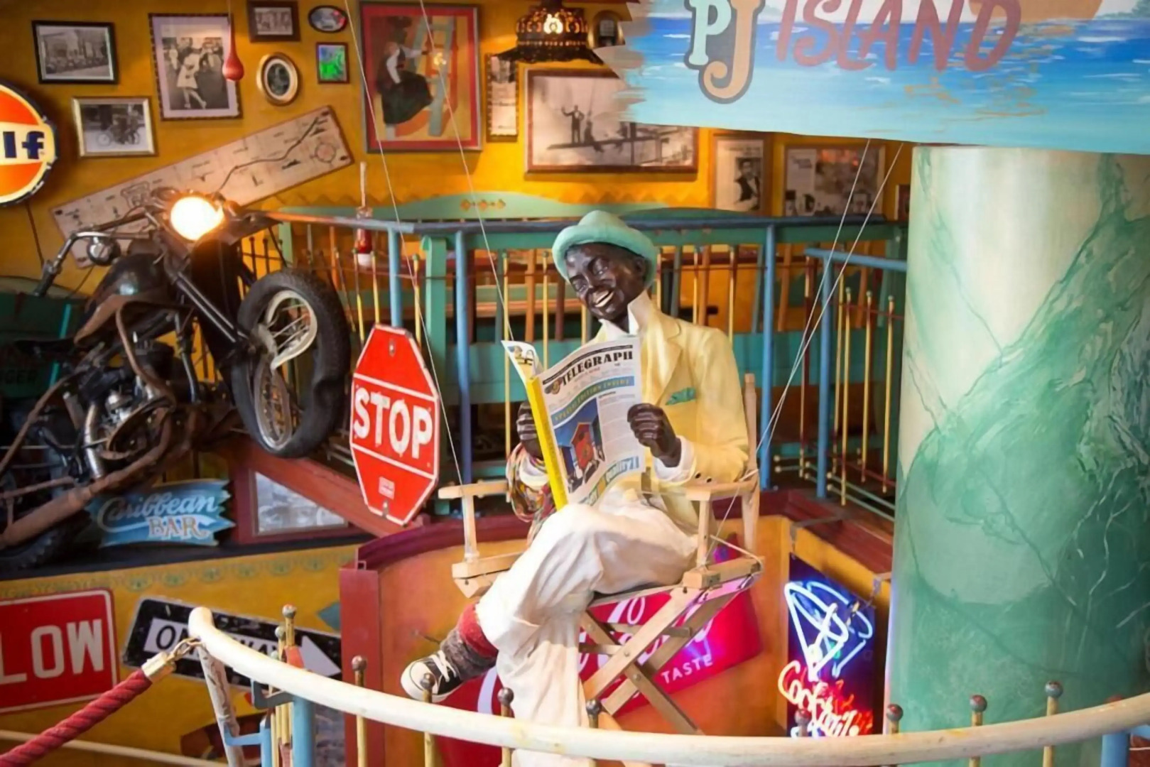 Photo - Hotel California