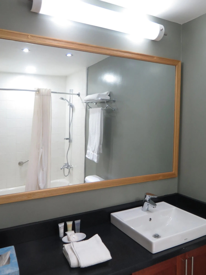 Photo - Le Plaza Hotel