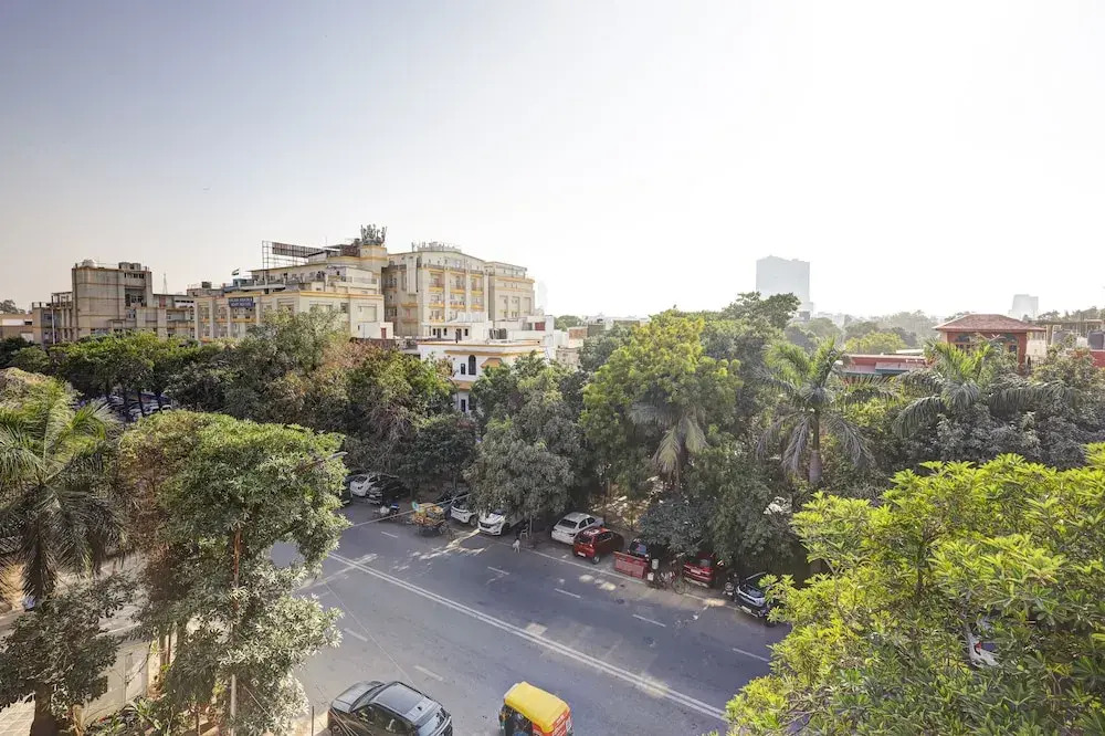 Foto - Hotel Warm Welcome Inn - Noida Sector 26