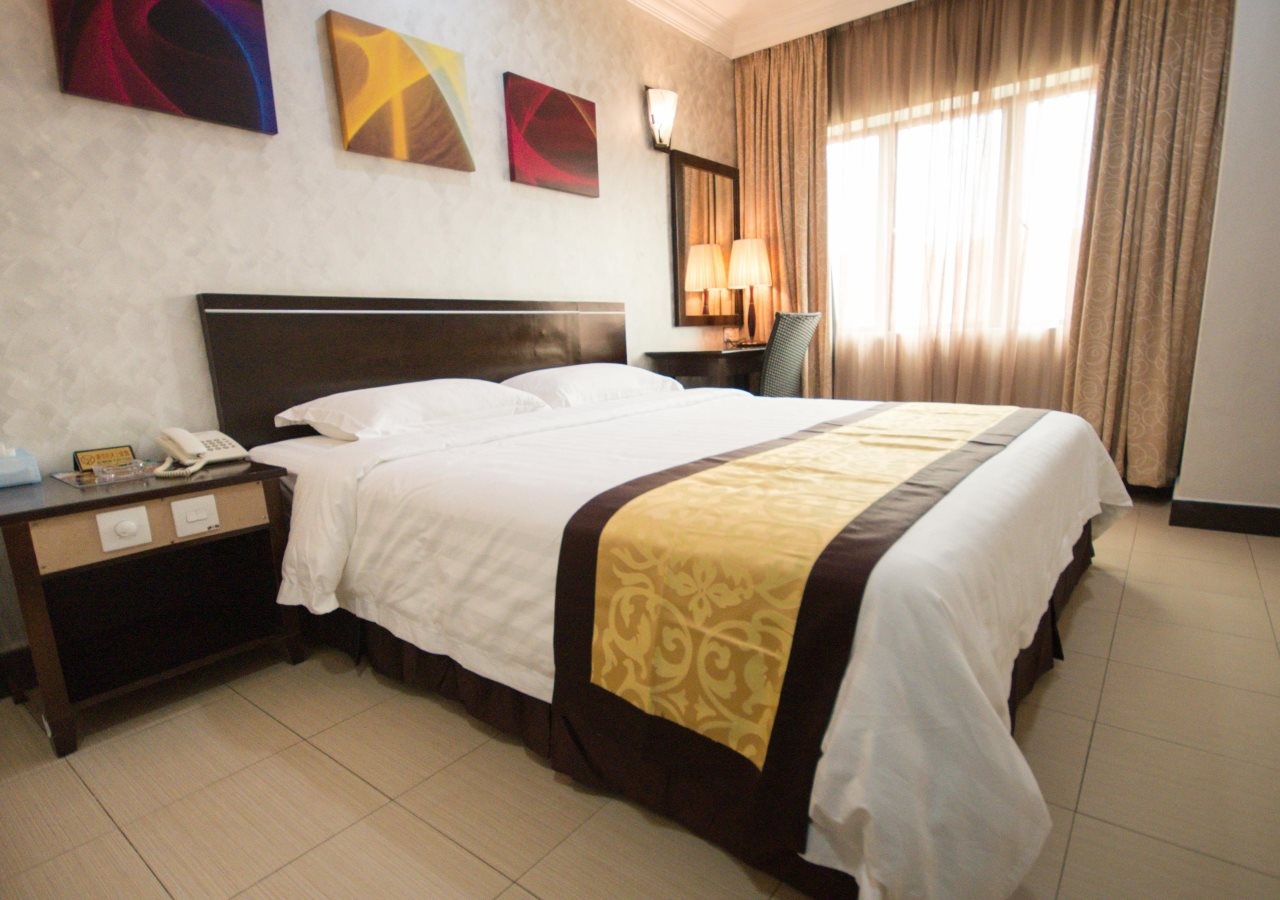 Home 2 Hotel
