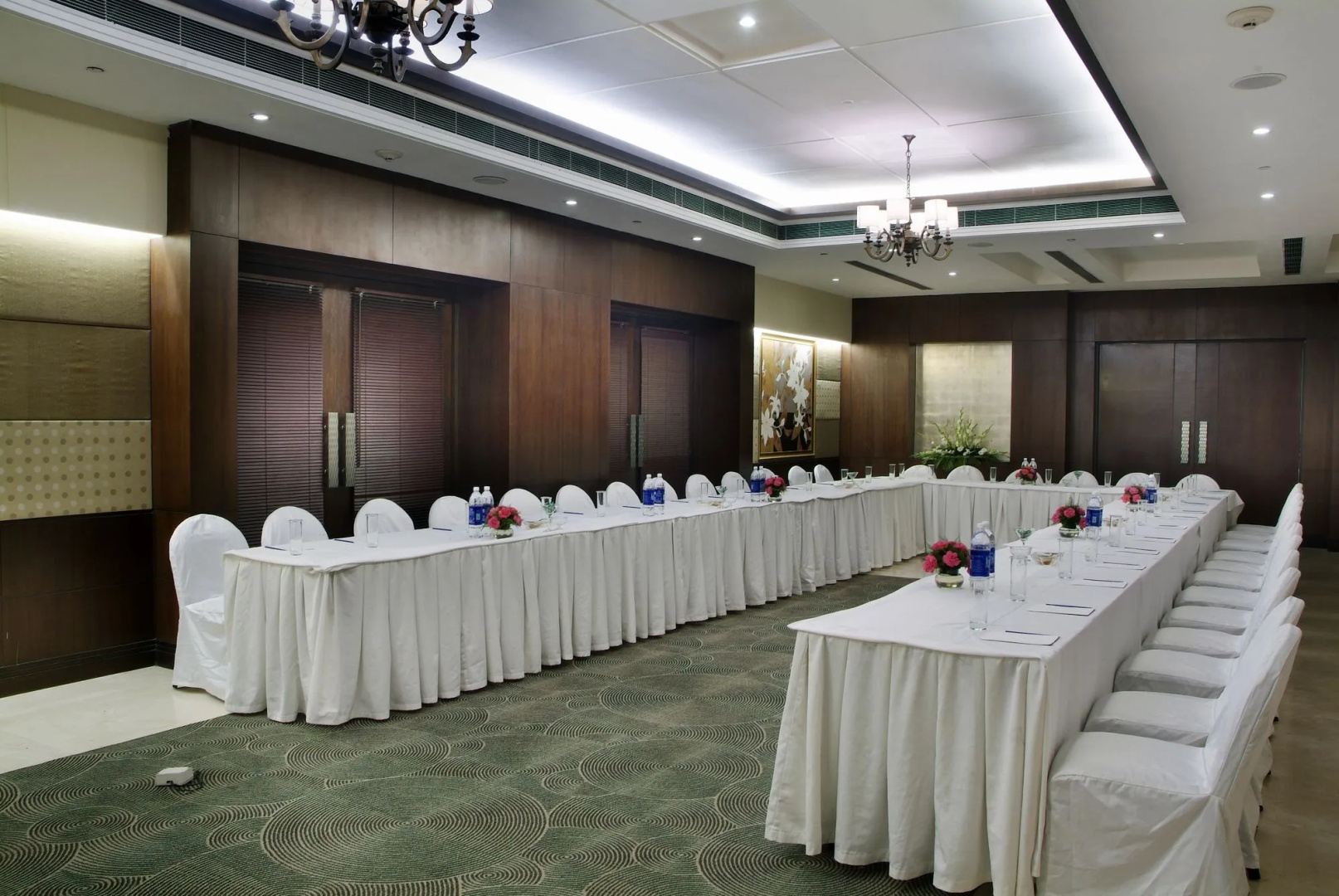 Foto - Goldfinch Hotel Delhi NCR