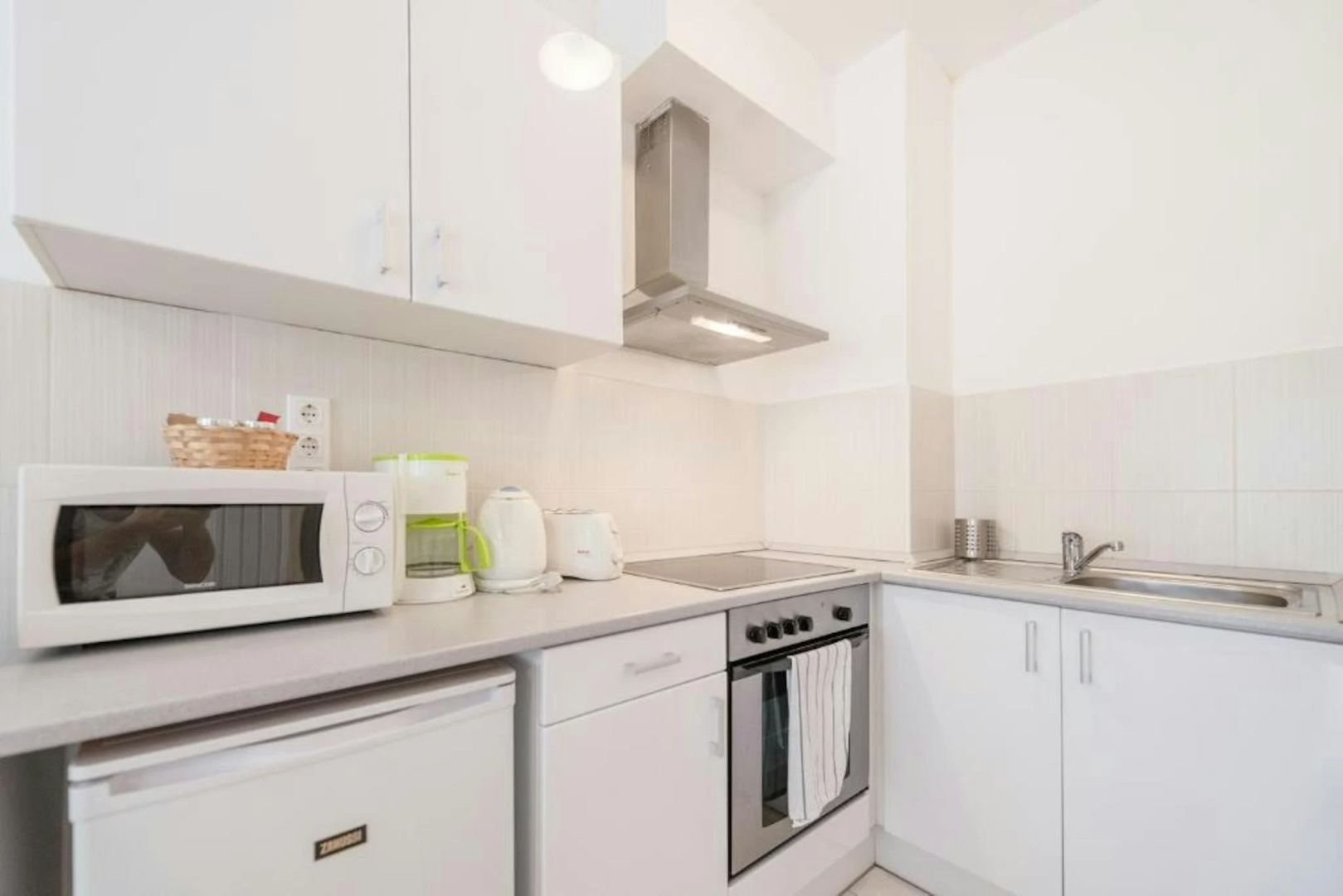 Photo - Prince Apartments