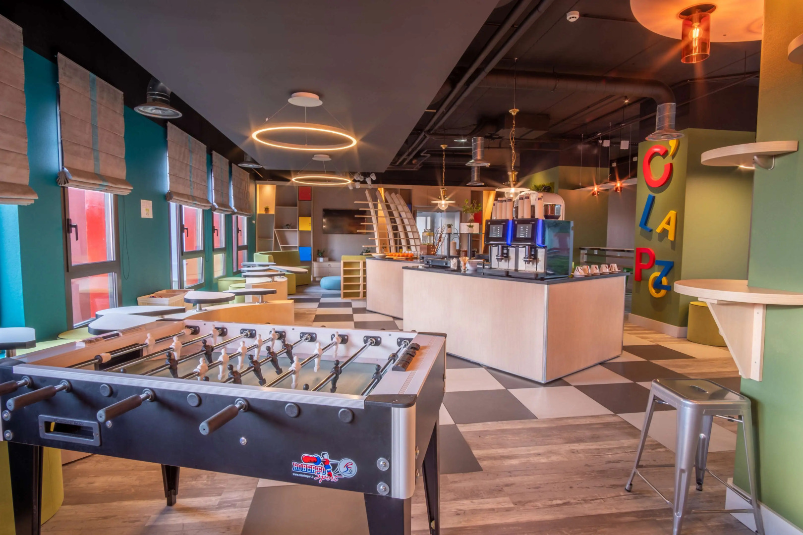 Foto - Kyriad Prestige Lyon Est - Saint Priest Eurexpo Hotel and SPA