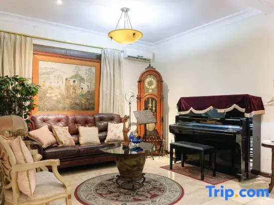 Photo - Urbanview de Dharmawangsa Suite Hotel