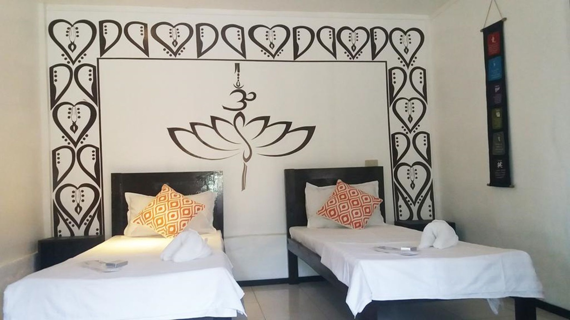 Peace & Love Beach Club