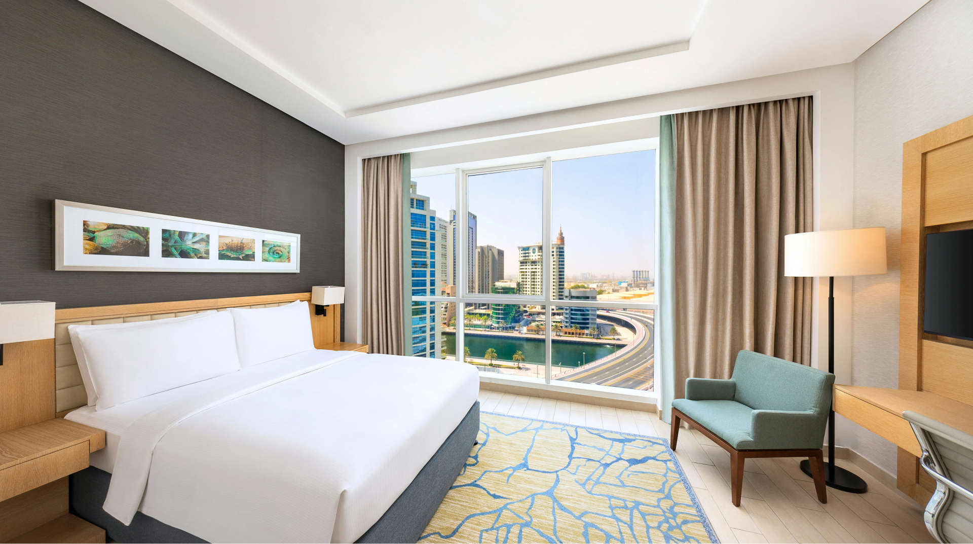 Photo - DoubleTree by Hilton Dubai - Jumeirah Beach